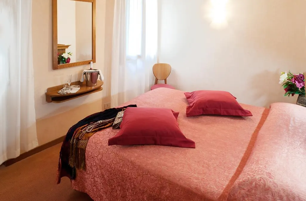 Hotel Hs Βενετία