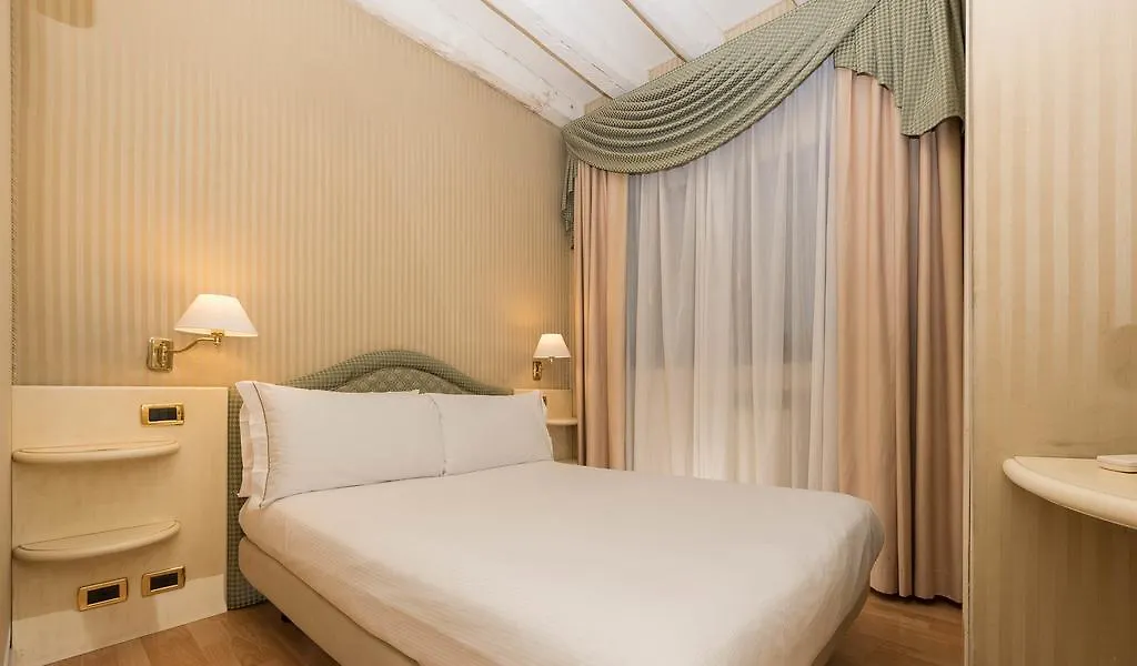 Hotel Hs 威尼斯